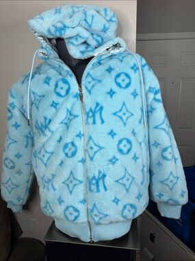 Watson Men’s Blue Mink Faux Fur Hooded Jacket Size Large Luxury Streetwear Coat